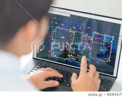 Operator în domeniul proiectării asistate pe calculator
